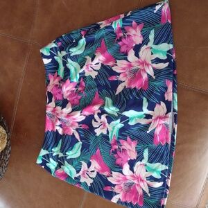 Tommy Bahama racket and paddle floral skort